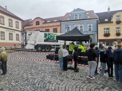 Odpadový den jako start do ekologického projektu 7. ročníku