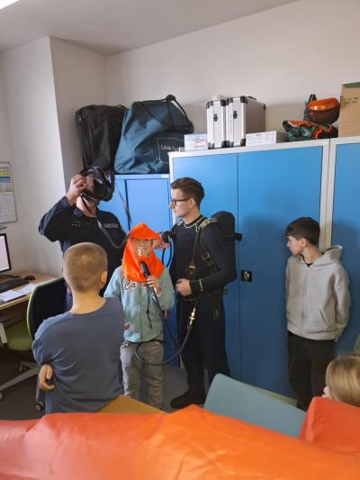 Návštěva u hasičů