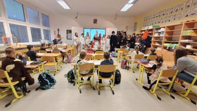 S Mikulášem děti i sportovaly