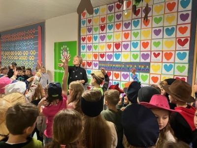 Družinová vlajka už visí