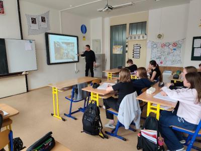Beseda o recyklaci plastů v rámci projektové výuky