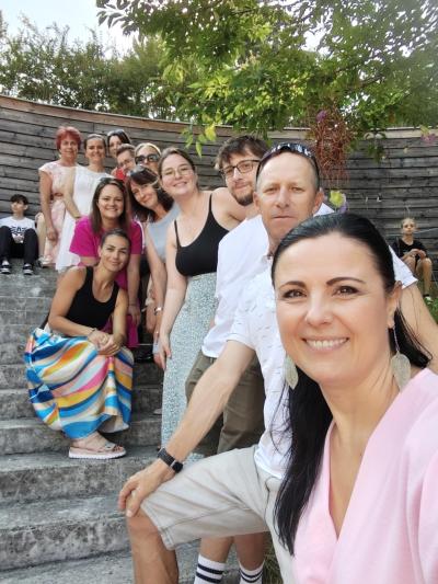 Medaile, diplomy a úsměvy: ZŠ Slovákova má za sebou úspěšný první rok!